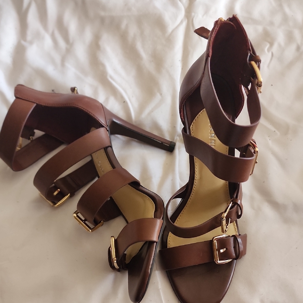 Gianni Bini Brown Strappy Heels